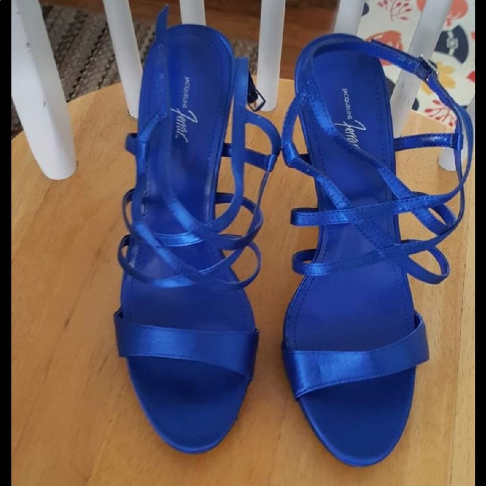 sandals woman